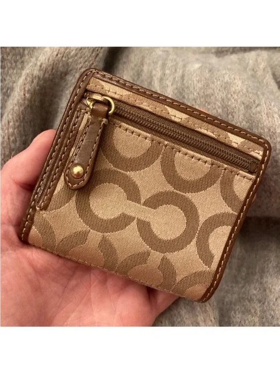 Coach Wallet - Picture 3 of 5